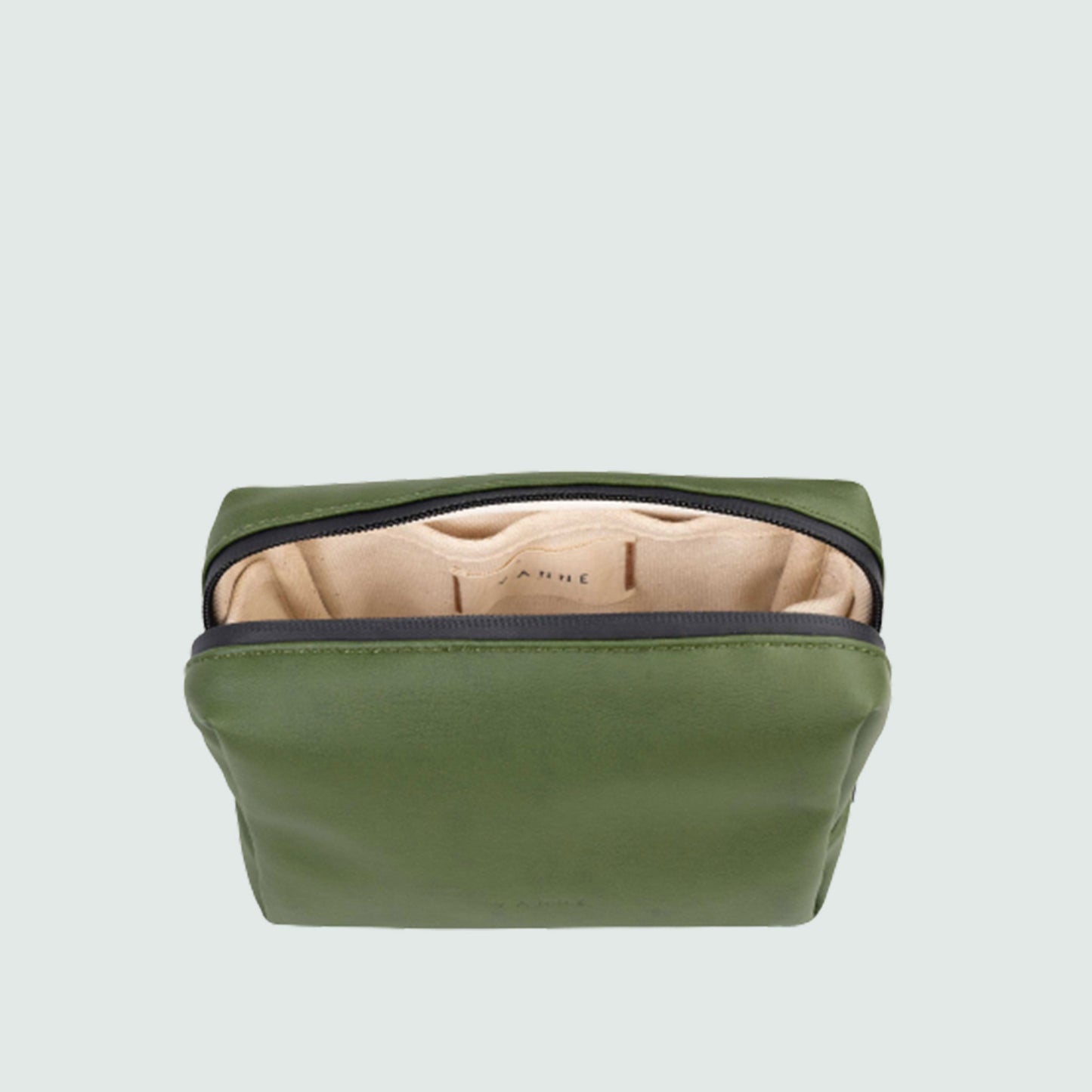 vanne cosmetic case - cactus green