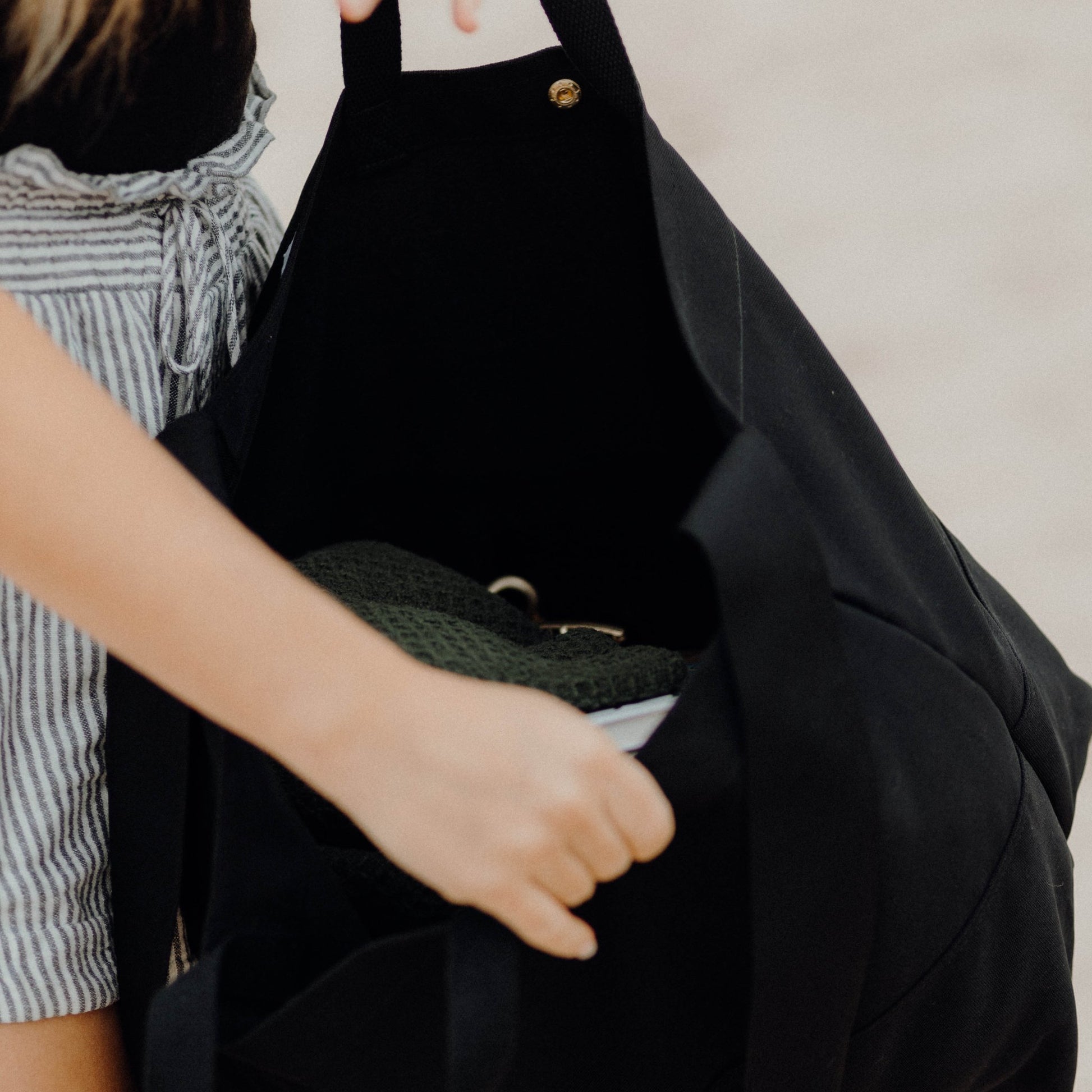 The Linden Carryall - Vannesa Rossi