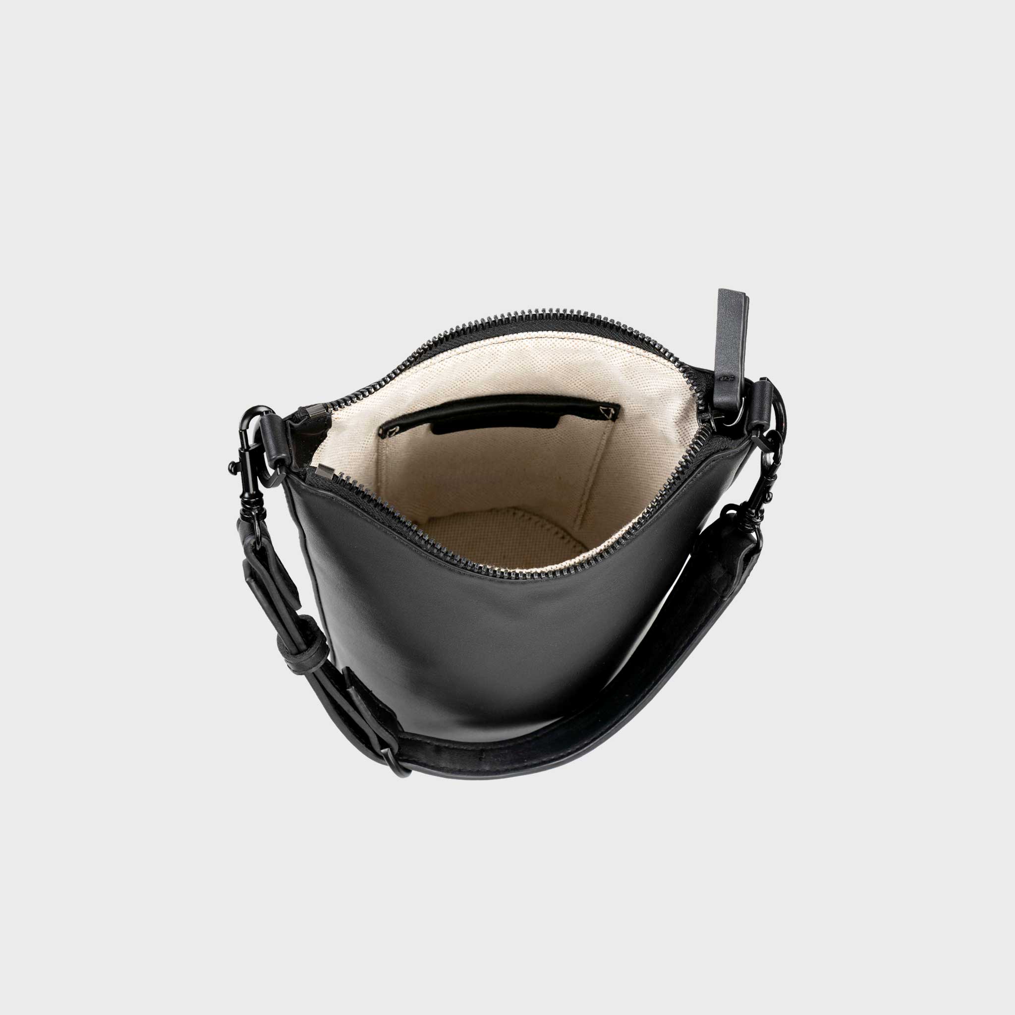 The Rossi Bucket Bag - Vannesa Rossi