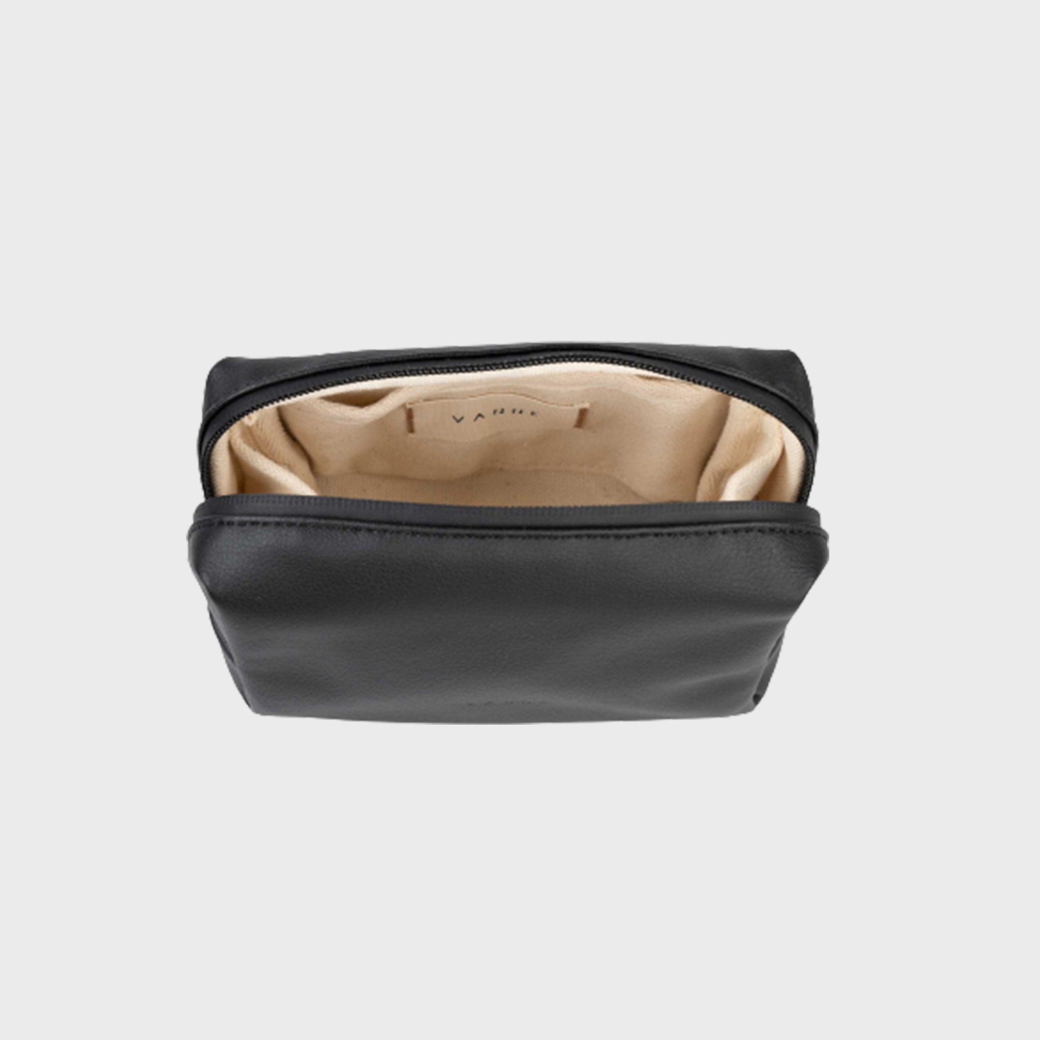 The Vanne Cosmetic Case - Vannesa Rossi